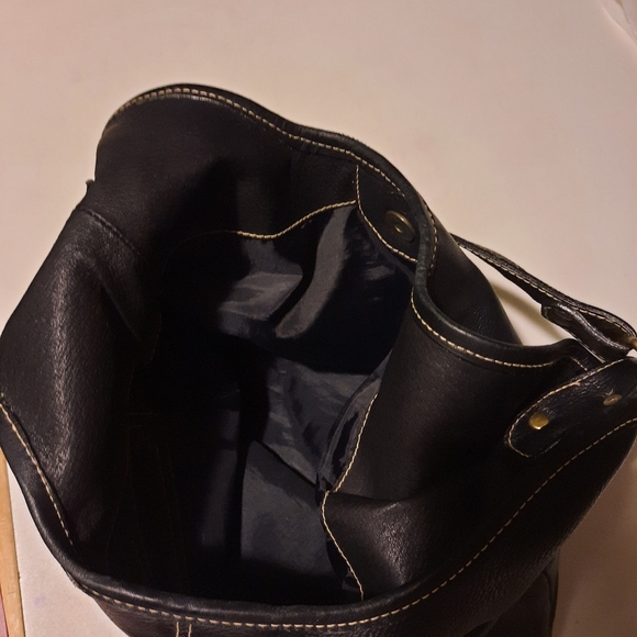 Unbranded leather bag - Picture 3 of 3
